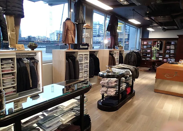 Bilde av butikk- og utstillingsinteriør