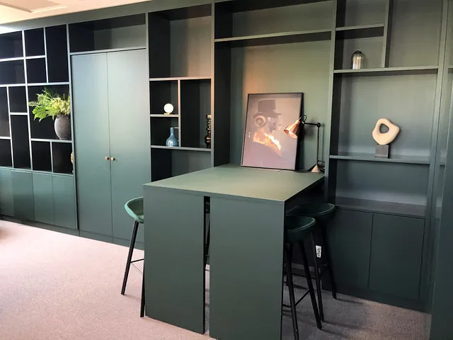 Bilde av kontorinnredning